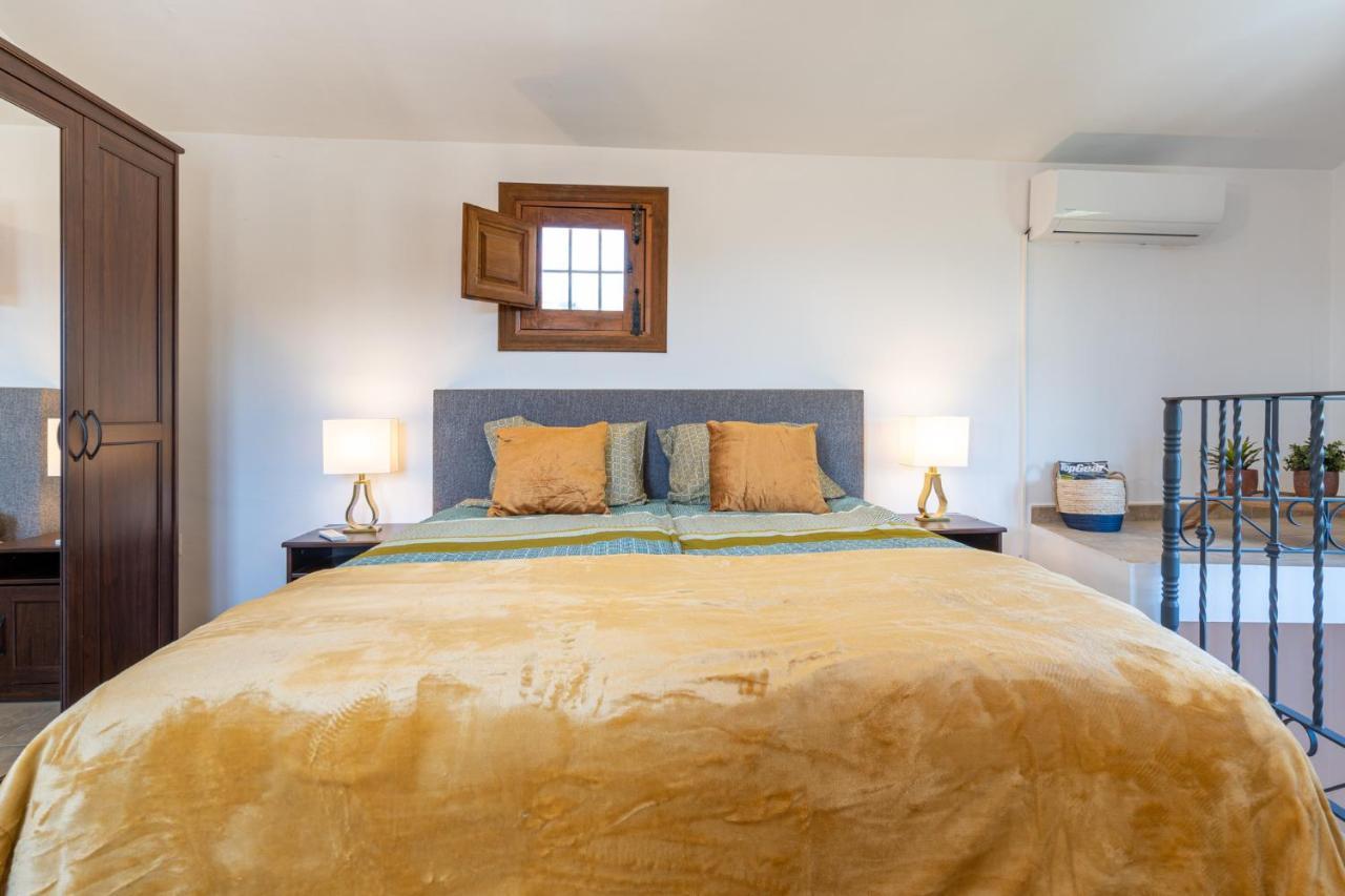 Bed & Breakfast Hacienda La Buena Vida En Algarinejo
